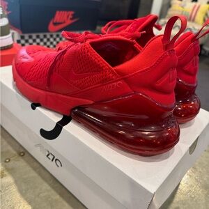 Nike Air Max 270 Sz 10.5